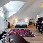 Beguest