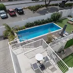 Beguest 3*